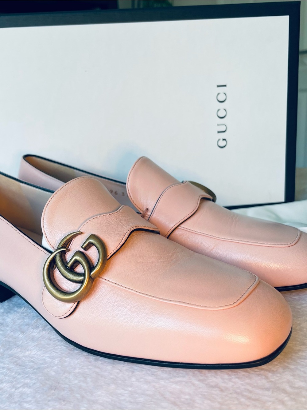 Gucci Blush Pink Leather Double G Loafers size 37 with box